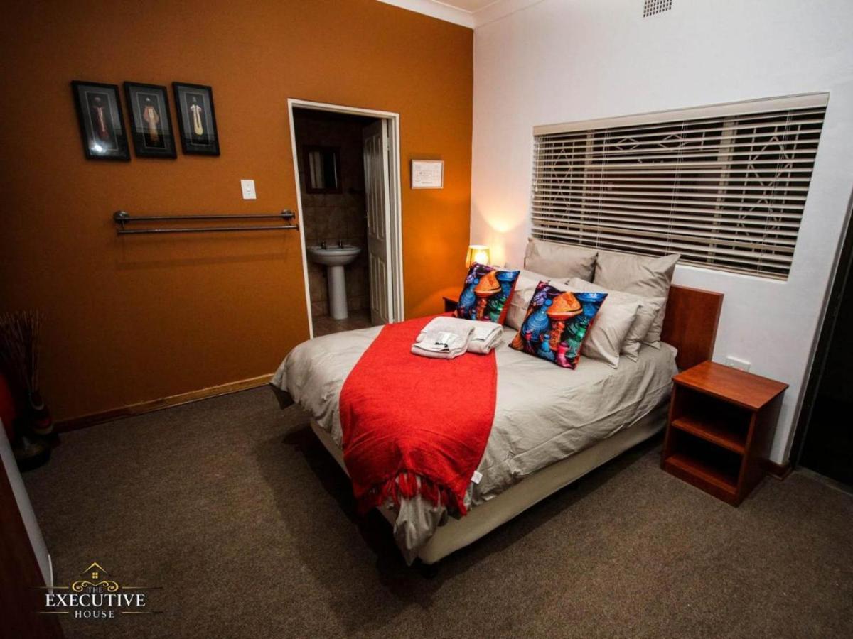 The Executive House Bed and Breakfast Newcastle Eksteriør billede