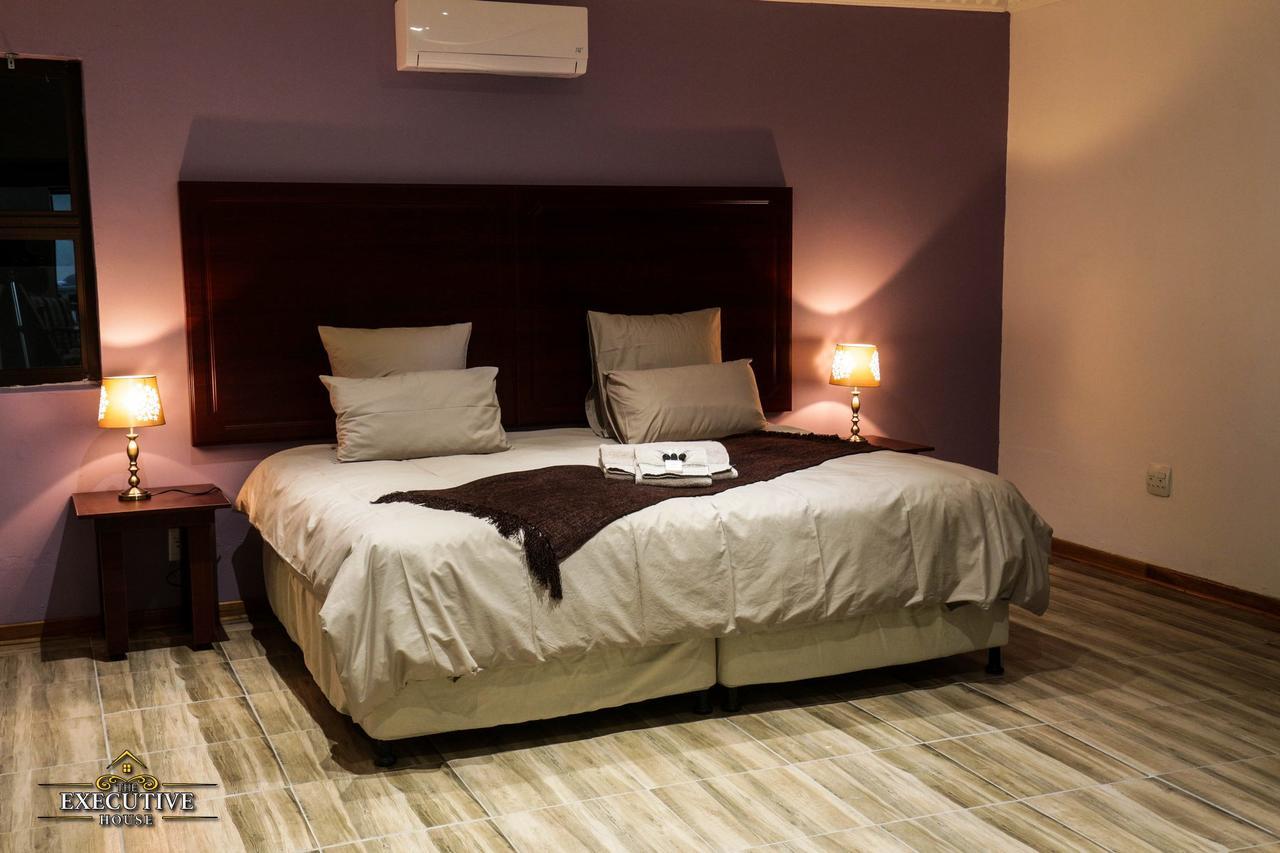 The Executive House Bed and Breakfast Newcastle Eksteriør billede